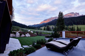 Отель Hotel Costes, Корвара